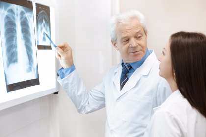 Titelbild der Branche Gesundheit & Medizin