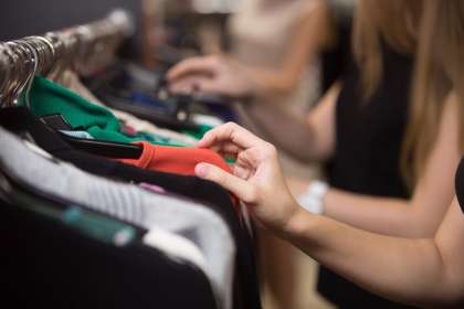 Titelbild der Branche Textilien & Bekleidung