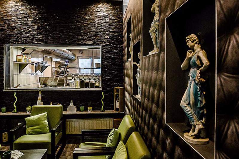 Galeriebild griechisches-restaurant-olympia-wartebereich.jpg